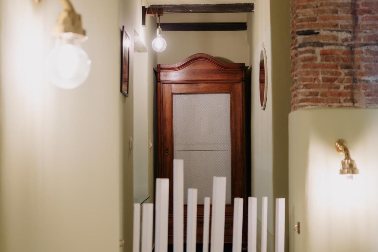 Le Stanze Del Piccadilly Hostel Генуа Екстериор снимка