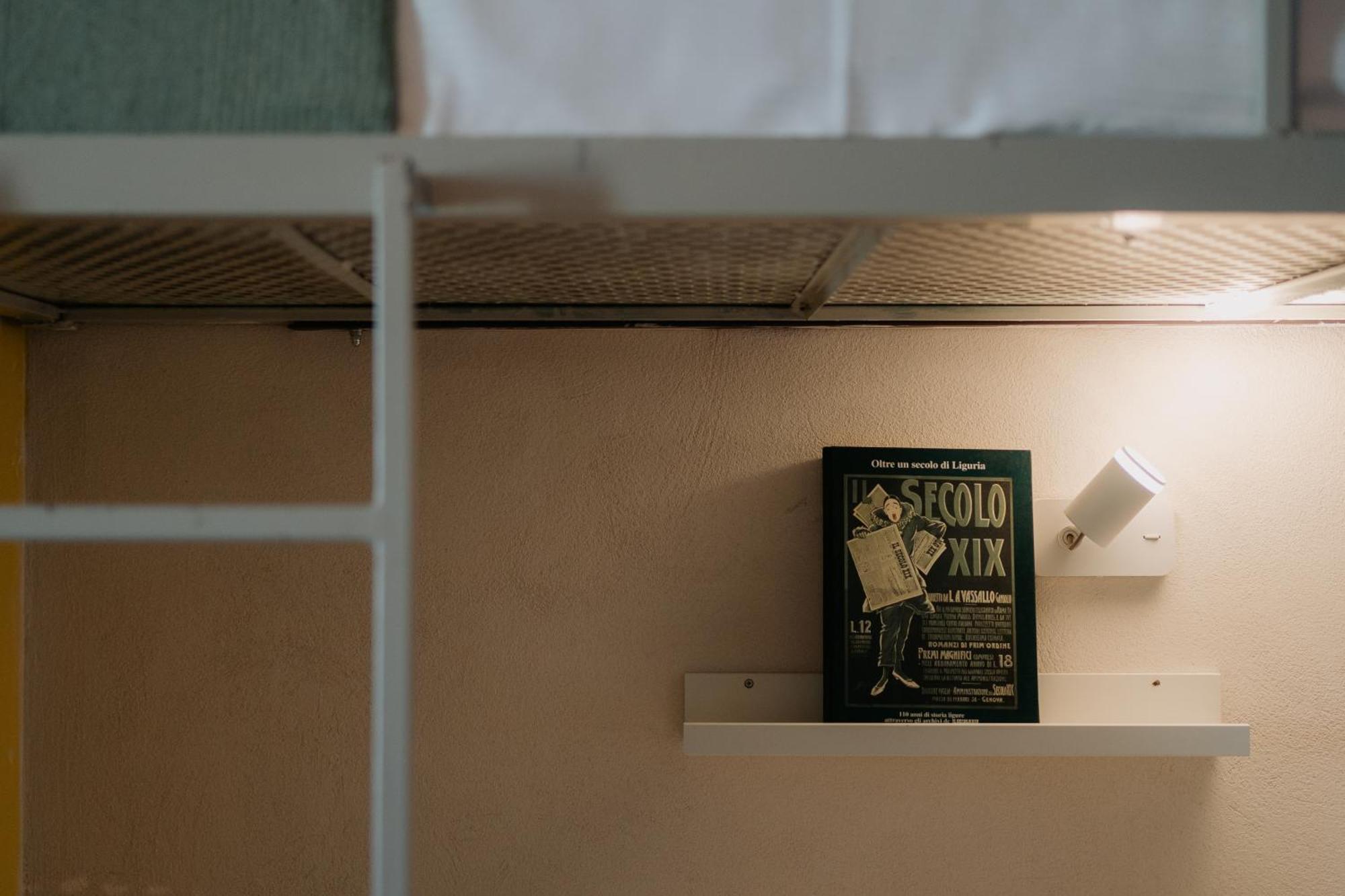 Le Stanze Del Piccadilly Hostel Генуа Екстериор снимка